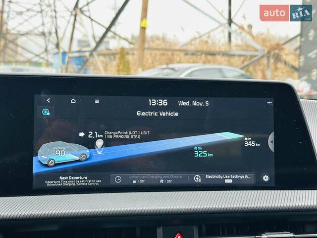 Красный Киа EV6, объемом двигателя 0 л и пробегом 44 тыс. км за 24500 $, фото 34 на Automoto.ua