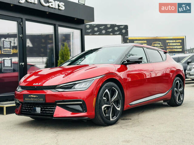 Красный Киа EV6, объемом двигателя 0 л и пробегом 44 тыс. км за 24500 $, фото 5 на Automoto.ua