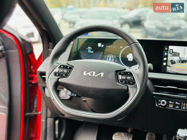 Красный Киа EV6, объемом двигателя 0 л и пробегом 44 тыс. км за 24500 $, фото 22 на Automoto.ua