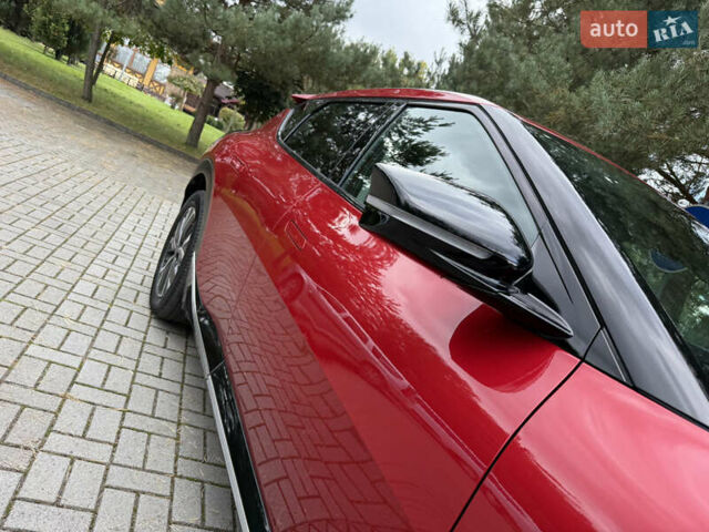 Красный Киа EV6, объемом двигателя 0 л и пробегом 52 тыс. км за 25500 $, фото 7 на Automoto.ua