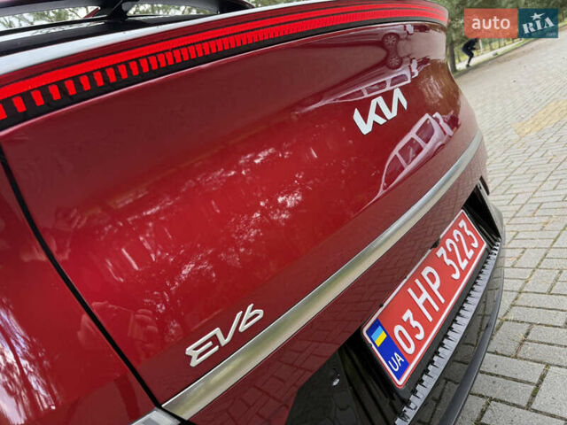 Красный Киа EV6, объемом двигателя 0 л и пробегом 52 тыс. км за 25500 $, фото 28 на Automoto.ua