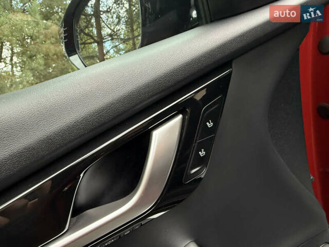 Красный Киа EV6, объемом двигателя 0 л и пробегом 52 тыс. км за 25500 $, фото 35 на Automoto.ua