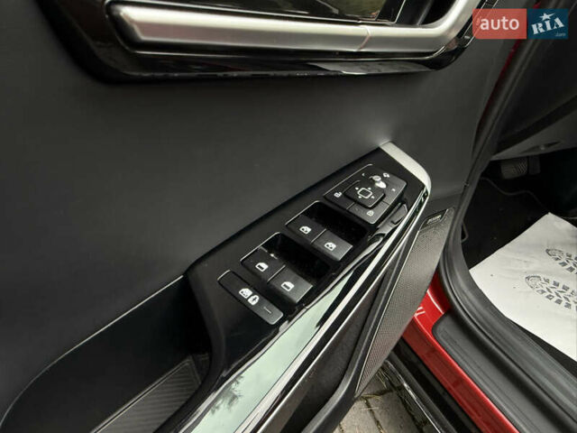 Красный Киа EV6, объемом двигателя 0 л и пробегом 52 тыс. км за 25500 $, фото 34 на Automoto.ua