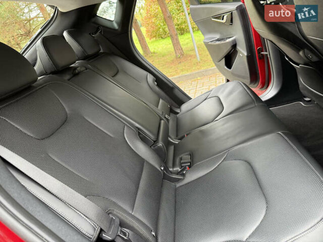 Красный Киа EV6, объемом двигателя 0 л и пробегом 52 тыс. км за 25500 $, фото 50 на Automoto.ua