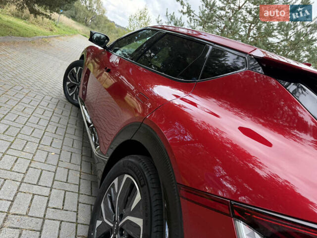 Красный Киа EV6, объемом двигателя 0 л и пробегом 52 тыс. км за 25500 $, фото 29 на Automoto.ua
