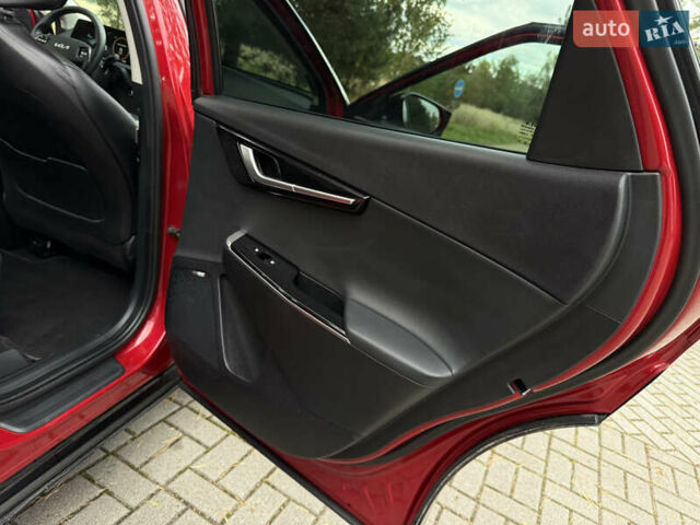 Красный Киа EV6, объемом двигателя 0 л и пробегом 52 тыс. км за 25500 $, фото 47 на Automoto.ua