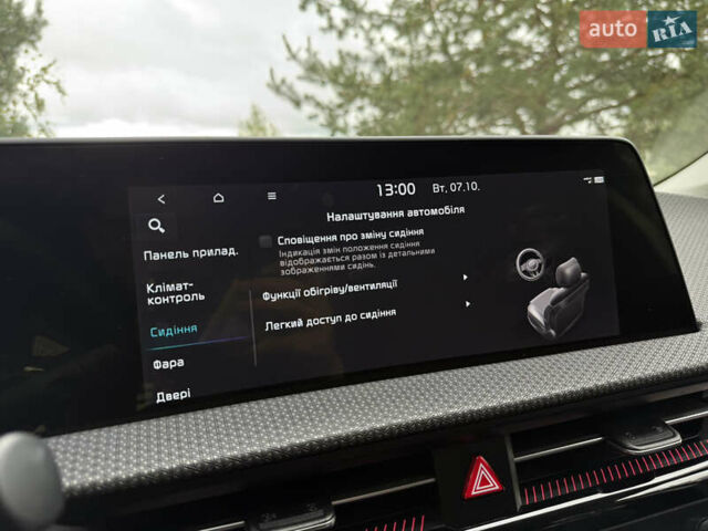 Красный Киа EV6, объемом двигателя 0 л и пробегом 52 тыс. км за 25500 $, фото 61 на Automoto.ua