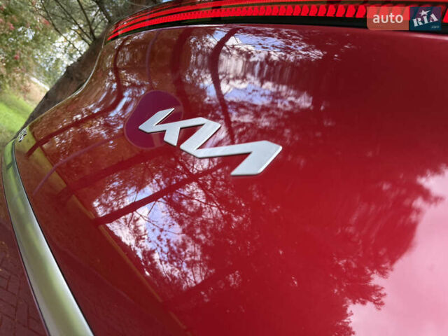 Красный Киа EV6, объемом двигателя 0 л и пробегом 52 тыс. км за 25500 $, фото 20 на Automoto.ua