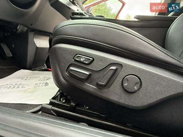Красный Киа EV6, объемом двигателя 0 л и пробегом 52 тыс. км за 25500 $, фото 36 на Automoto.ua