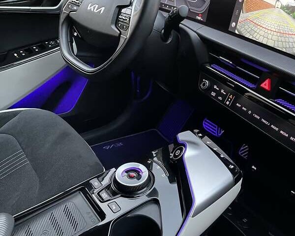 Красный Киа EV6, объемом двигателя 0 л и пробегом 77 тыс. км за 29300 $, фото 53 на Automoto.ua