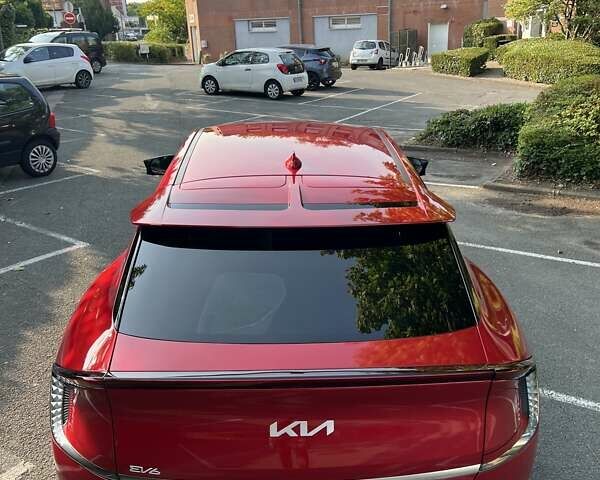 Красный Киа EV6, объемом двигателя 0 л и пробегом 51 тыс. км за 29000 $, фото 17 на Automoto.ua