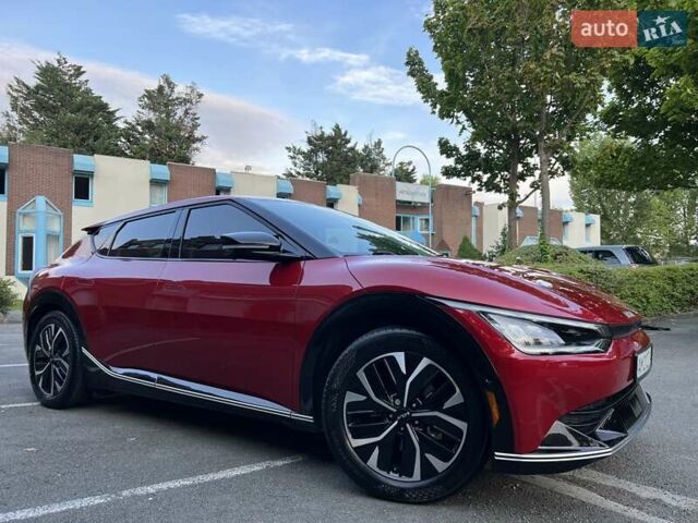 Красный Киа EV6, объемом двигателя 0 л и пробегом 51 тыс. км за 29000 $, фото 32 на Automoto.ua