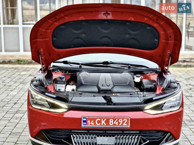 Червоний Кіа EV6, об'ємом двигуна 0 л та пробігом 53 тис. км за 24700 $, фото 20 на Automoto.ua