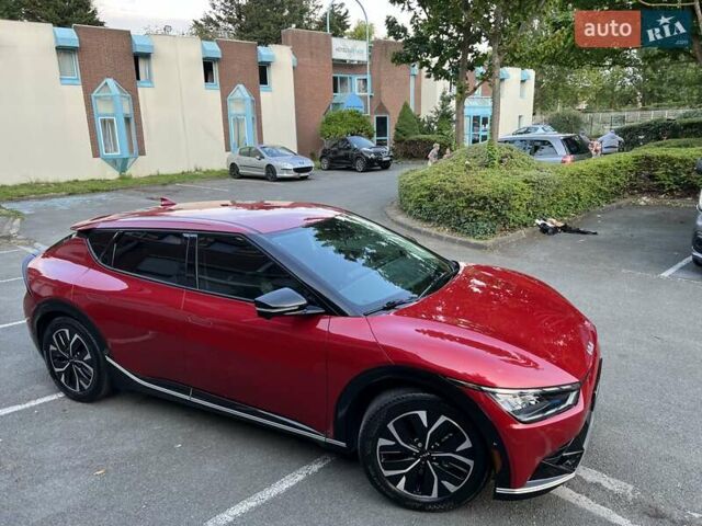 Красный Киа EV6, объемом двигателя 0 л и пробегом 51 тыс. км за 29000 $, фото 35 на Automoto.ua