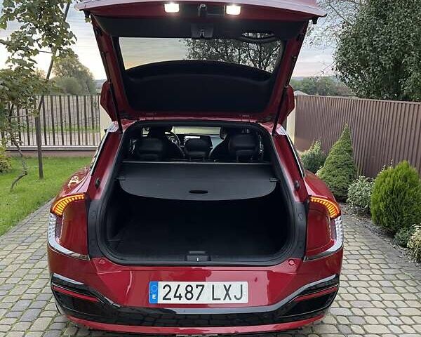 Красный Киа EV6, объемом двигателя 0 л и пробегом 77 тыс. км за 29300 $, фото 54 на Automoto.ua
