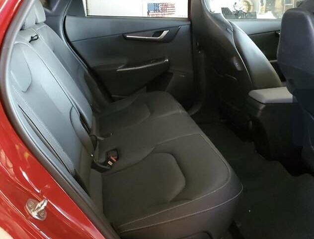 Красный Киа EV6, объемом двигателя 0 л и пробегом 51 тыс. км за 29000 $, фото 55 на Automoto.ua