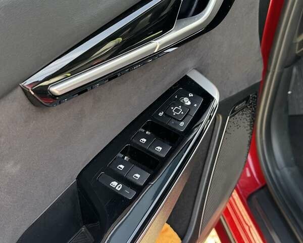 Червоний Кіа EV6, об'ємом двигуна 0 л та пробігом 62 тис. км за 36900 $, фото 20 на Automoto.ua