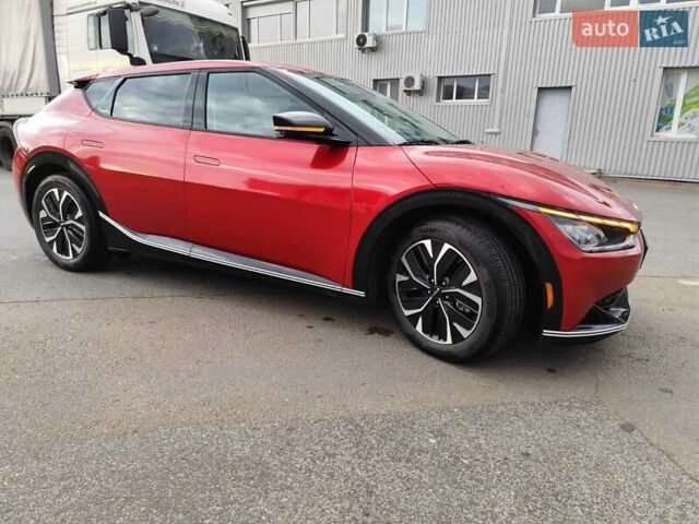 Красный Киа EV6, объемом двигателя 0 л и пробегом 57 тыс. км за 26999 $, фото 14 на Automoto.ua