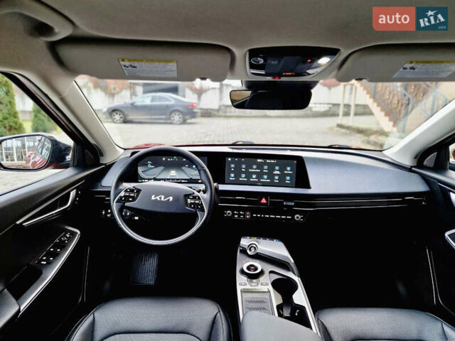 Червоний Кіа EV6, об'ємом двигуна 0 л та пробігом 53 тис. км за 24700 $, фото 14 на Automoto.ua