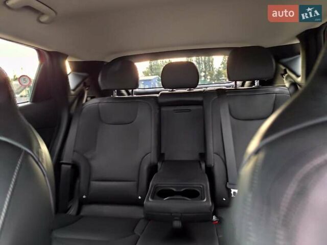 Красный Киа EV6, объемом двигателя 0 л и пробегом 57 тыс. км за 26999 $, фото 39 на Automoto.ua