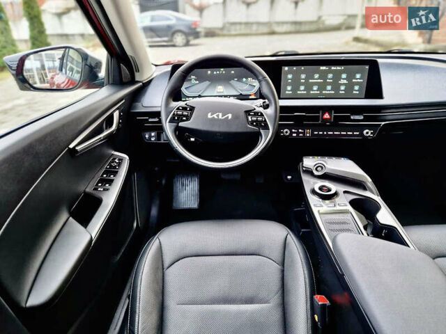 Червоний Кіа EV6, об'ємом двигуна 0 л та пробігом 53 тис. км за 24700 $, фото 84 на Automoto.ua