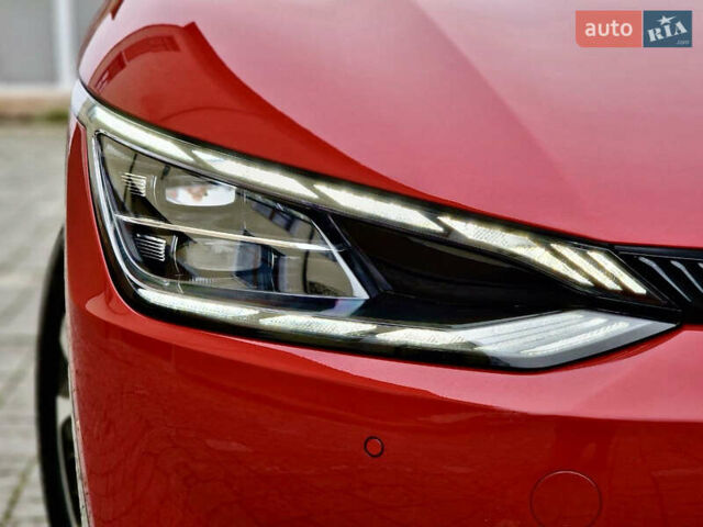Червоний Кіа EV6, об'ємом двигуна 0 л та пробігом 53 тис. км за 24700 $, фото 31 на Automoto.ua