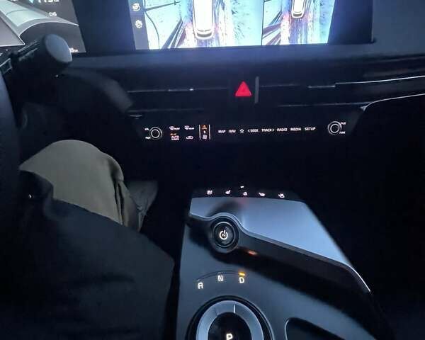 Красный Киа EV6, объемом двигателя 0 л и пробегом 22 тыс. км за 30500 $, фото 12 на Automoto.ua
