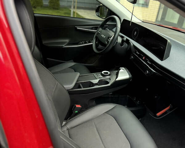 Червоний Кіа EV6, об'ємом двигуна 0 л та пробігом 38 тис. км за 27850 $, фото 16 на Automoto.ua