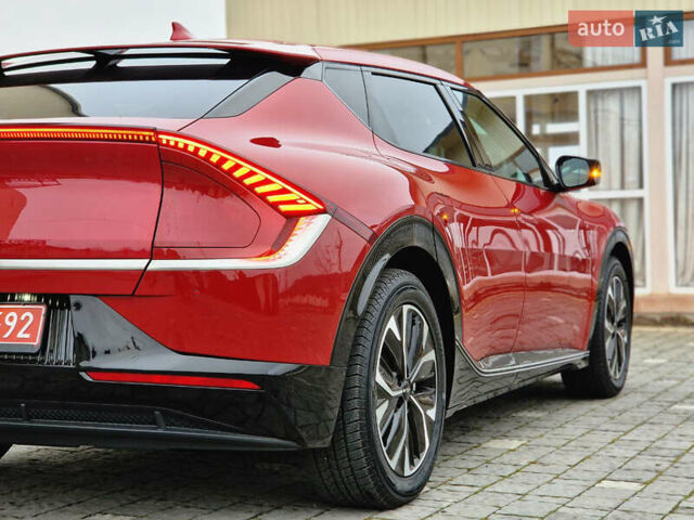 Червоний Кіа EV6, об'ємом двигуна 0 л та пробігом 53 тис. км за 24700 $, фото 45 на Automoto.ua