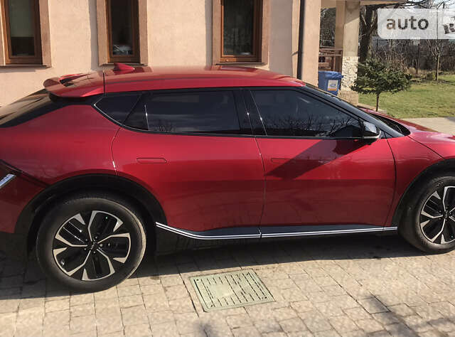 Червоний Кіа EV6, об'ємом двигуна 0 л та пробігом 9 тис. км за 33000 $, фото 1 на Automoto.ua