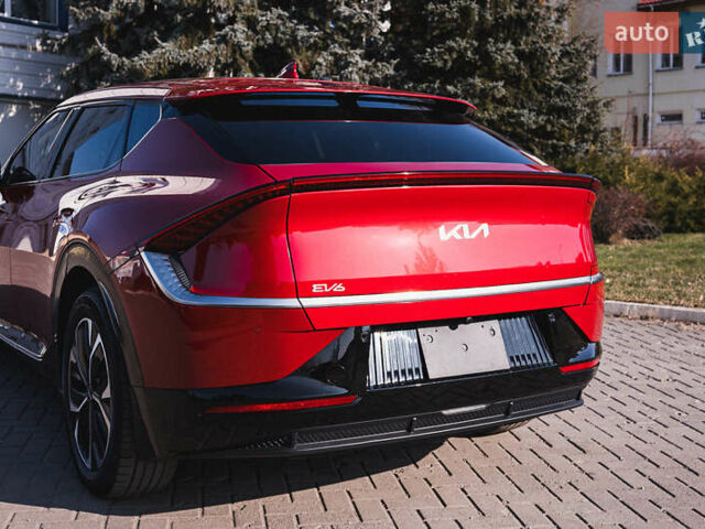 Красный Киа EV6, объемом двигателя 0 л и пробегом 103 тыс. км за 24500 $, фото 12 на Automoto.ua