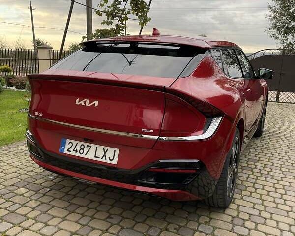 Красный Киа EV6, объемом двигателя 0 л и пробегом 77 тыс. км за 29300 $, фото 6 на Automoto.ua