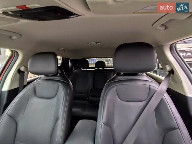 Красный Киа EV6, объемом двигателя 0 л и пробегом 57 тыс. км за 26999 $, фото 37 на Automoto.ua