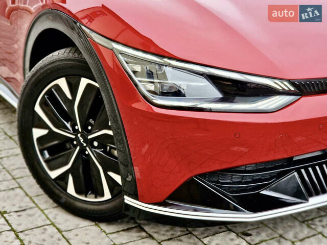 Червоний Кіа EV6, об'ємом двигуна 0 л та пробігом 53 тис. км за 24700 $, фото 32 на Automoto.ua