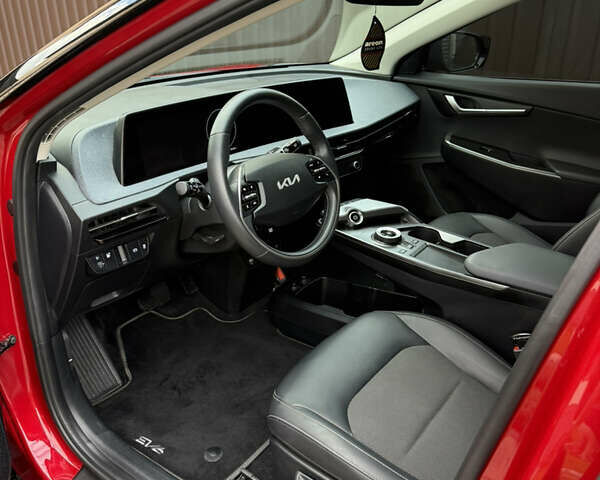 Червоний Кіа EV6, об'ємом двигуна 0 л та пробігом 38 тис. км за 27850 $, фото 12 на Automoto.ua
