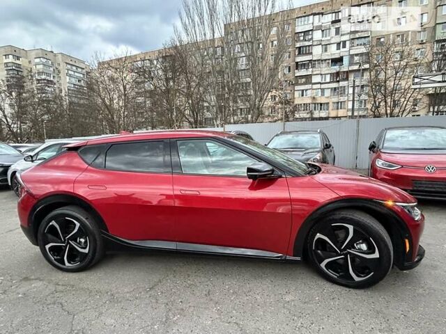 Красный Киа EV6, объемом двигателя 0 л и пробегом 27 тыс. км за 27999 $, фото 4 на Automoto.ua