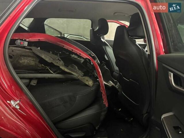 Красный Киа EV6, объемом двигателя 0 л и пробегом 32 тыс. км за 17500 $, фото 10 на Automoto.ua