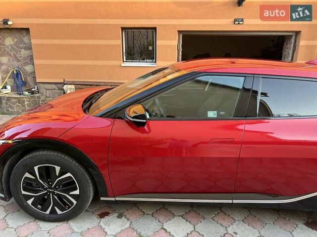 Красный Киа EV6, объемом двигателя 0 л и пробегом 9 тыс. км за 27999 $, фото 17 на Automoto.ua