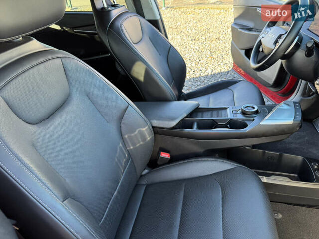 Красный Киа EV6, объемом двигателя 0 л и пробегом 80 тыс. км за 24000 $, фото 37 на Automoto.ua