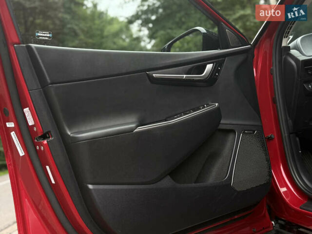 Красный Киа EV6, объемом двигателя 0 л и пробегом 54 тыс. км за 25950 $, фото 53 на Automoto.ua