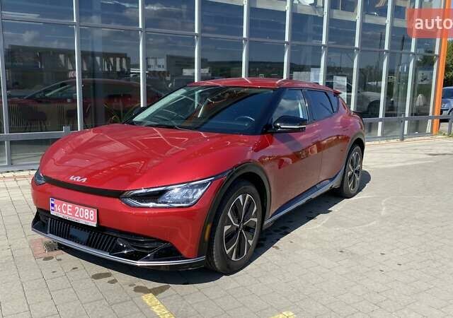 Красный Киа EV6, объемом двигателя 0 л и пробегом 76 тыс. км за 25700 $, фото 1 на Automoto.ua