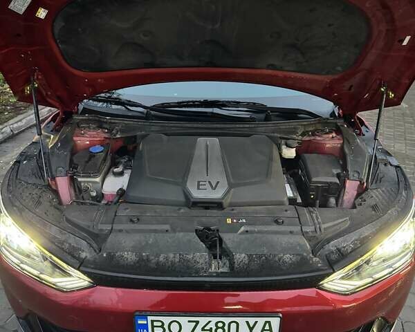 Червоний Кіа EV6, об'ємом двигуна 0 л та пробігом 82 тис. км за 27000 $, фото 18 на Automoto.ua