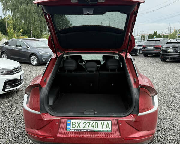 Киа EV6 2023 в Хмельницком на Automoto.ua Красный Киа EV6, объемом двигателя 0 л и пробегом 8 тыс. км за 26500 $, фото 4 на Automoto.ua