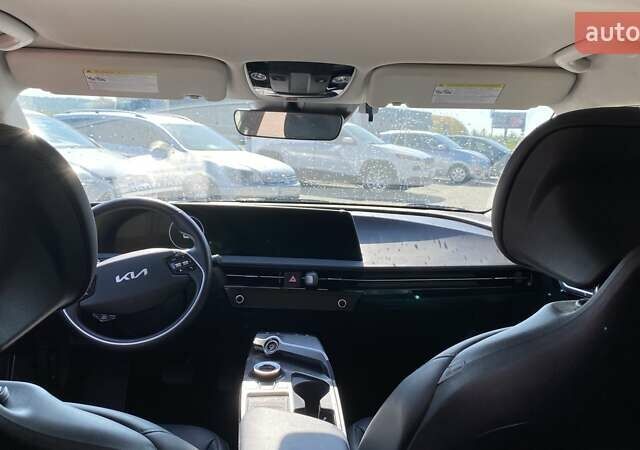 Красный Киа EV6, объемом двигателя 0 л и пробегом 76 тыс. км за 25700 $, фото 19 на Automoto.ua