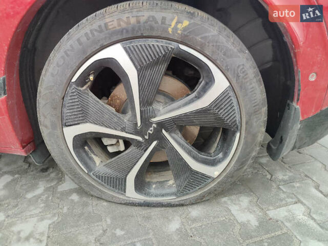 Красный Киа EV6, объемом двигателя 0 л и пробегом 39 тыс. км за 17600 $, фото 9 на Automoto.ua