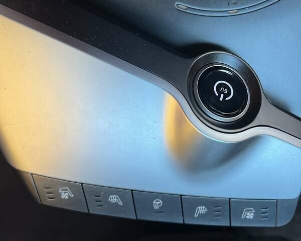 Красный Киа EV6, объемом двигателя 0 л и пробегом 9 тыс. км за 27999 $, фото 34 на Automoto.ua