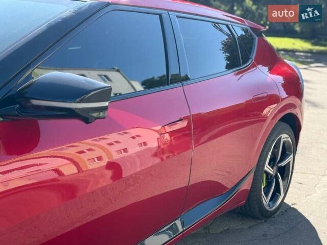 Красный Киа EV6, объемом двигателя 0 л и пробегом 14 тыс. км за 34900 $, фото 15 на Automoto.ua