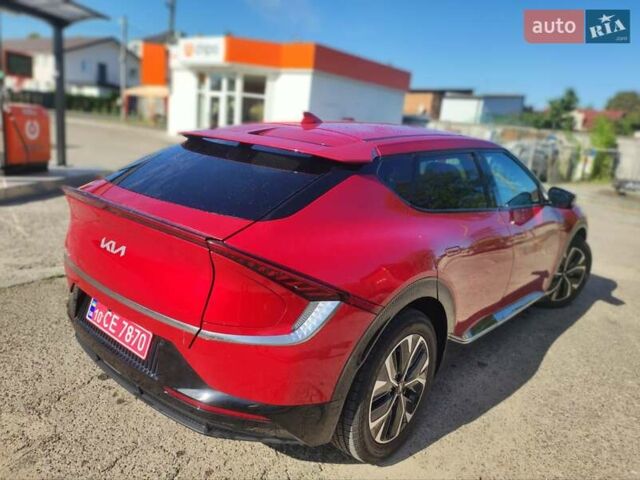 Красный Киа EV6, объемом двигателя 0 л и пробегом 69 тыс. км за 22200 $, фото 3 на Automoto.ua