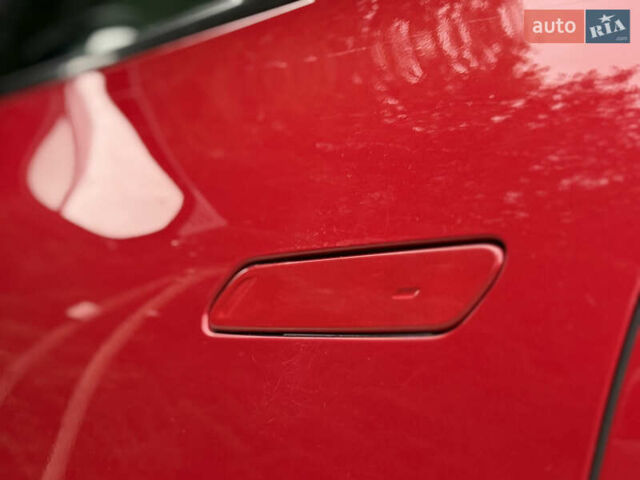 Красный Киа EV6, объемом двигателя 0 л и пробегом 54 тыс. км за 25950 $, фото 17 на Automoto.ua