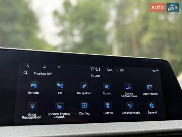 Красный Киа EV6, объемом двигателя 0 л и пробегом 54 тыс. км за 25950 $, фото 44 на Automoto.ua